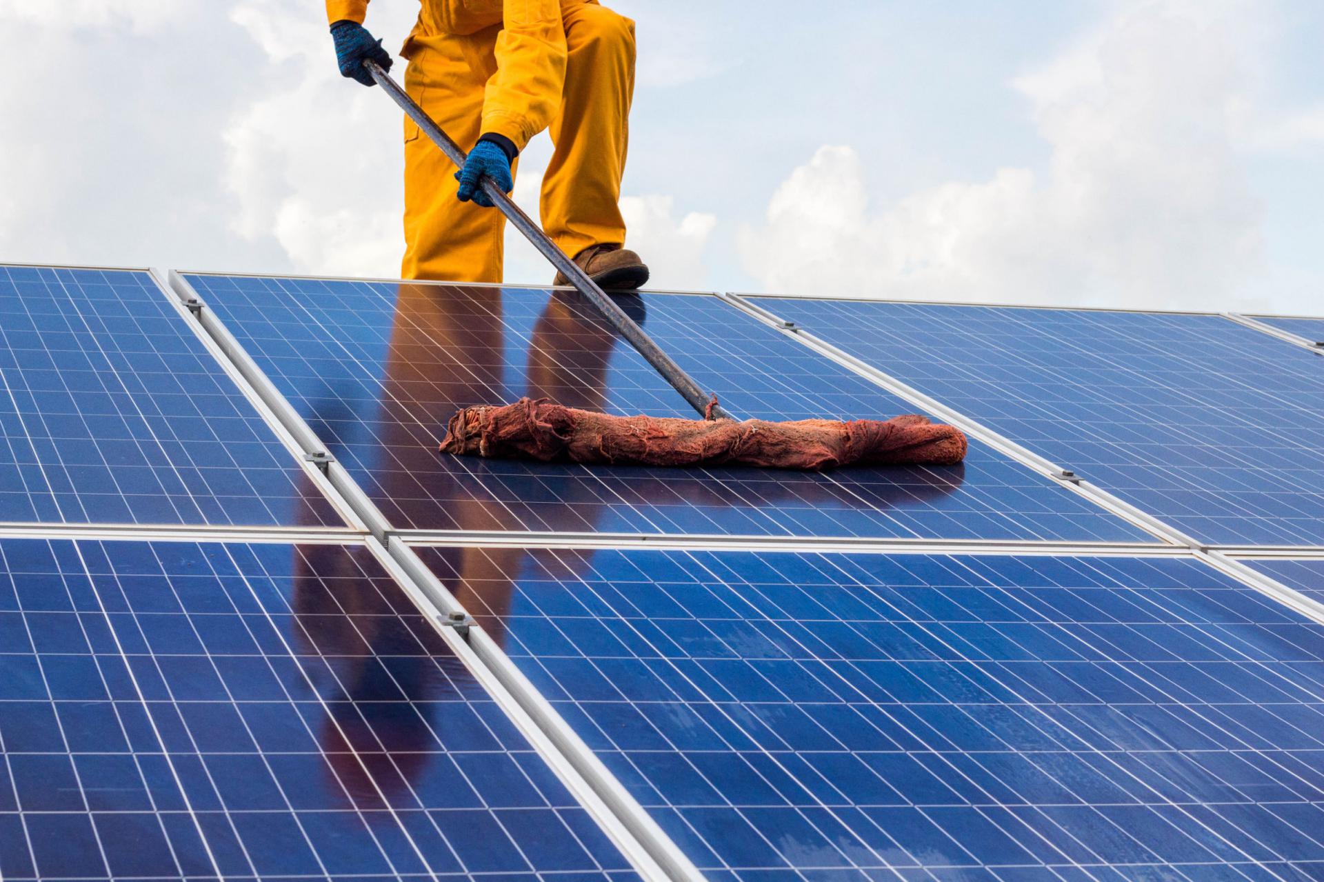 GES Panellerinin Temizliği